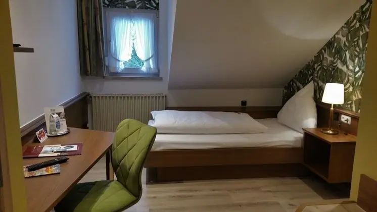 Basic Tek Kişilik Oda