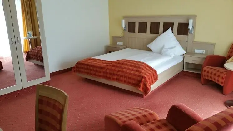 Comfort Tek Büyük Yataklı Oda