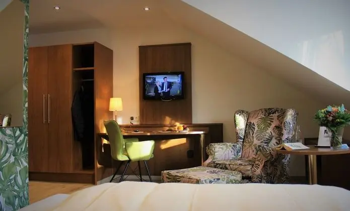 Standard Tek Büyük Yataklı Oda