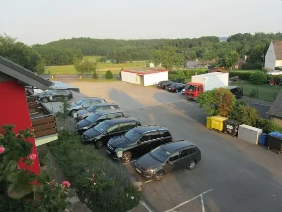 Büyük Yataklı Tek Kişilik Oda