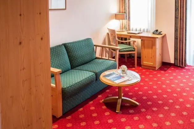 Apart Daire, Göl Manzaralı