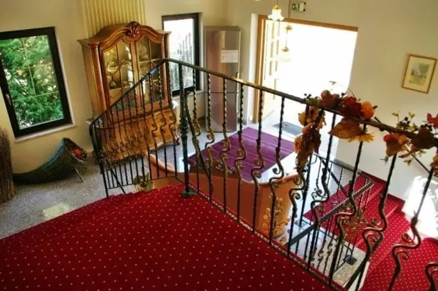 Basic Tek Büyük Yataklı Oda