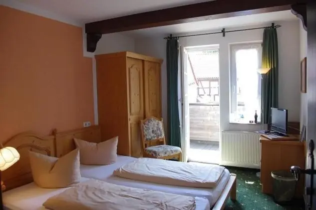 Classic Tek Büyük Yataklı Oda