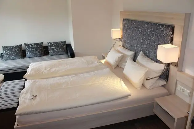 Comfort Tek Büyük Yataklı Oda