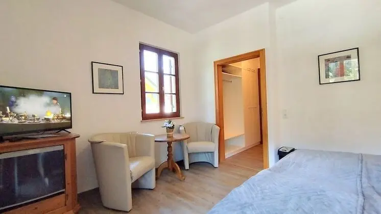 Tek Büyük Yataklı Oda