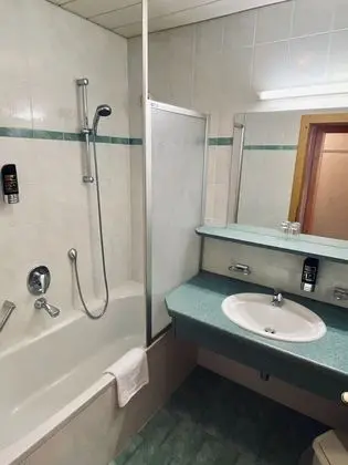 Classic Tek Büyük Yataklı Oda