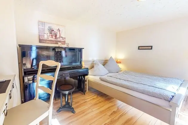 Comfort Tek Büyük Yataklı Oda