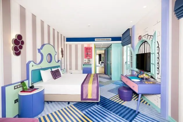 https://images.etstur.com/files/images/hotelImages/TR/55716/l/The-Land-of-Legends-Kingdom-Otel-Oda-341622.jpg