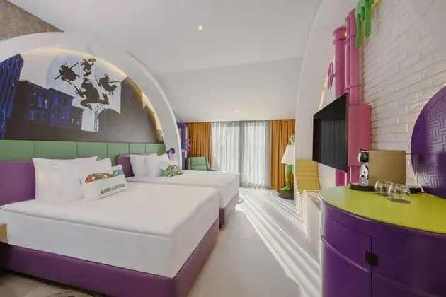 Themed Deluxe Room Tmnt