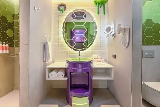 Themed Deluxe Room Tmnt