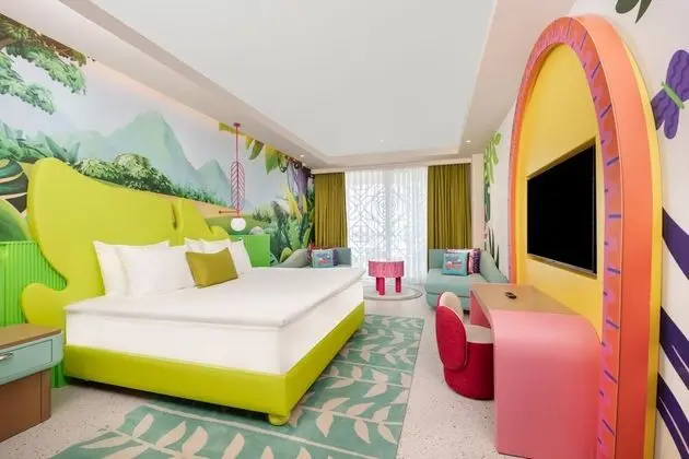 Themed Deluxe Suite Dora