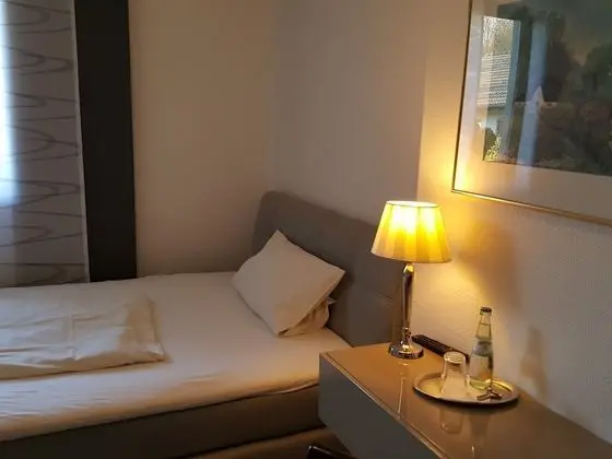 Tek Kişilik Oda, Banyolu/Duşlu