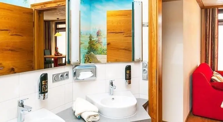 Comfort Büyük Yataklı Tek Kişilik Oda, Balkon