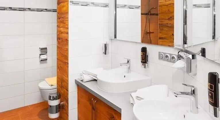 Comfort Büyük Yataklı Tek Kişilik Oda, Balkon