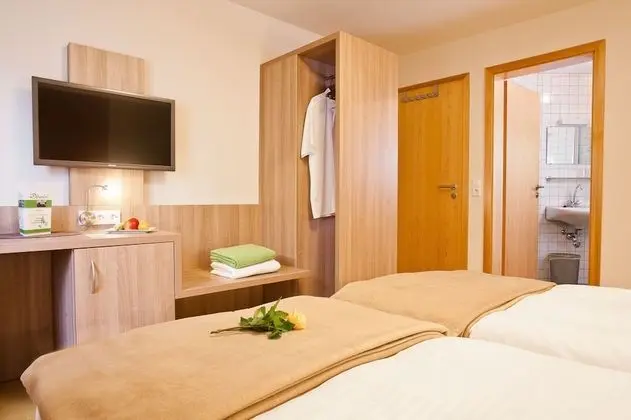 Classic Büyük Yataklı Tek Kişilik Oda