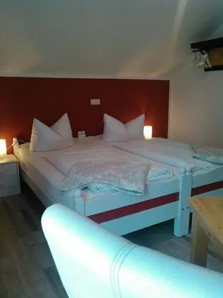 Tek Büyük Yataklı Oda