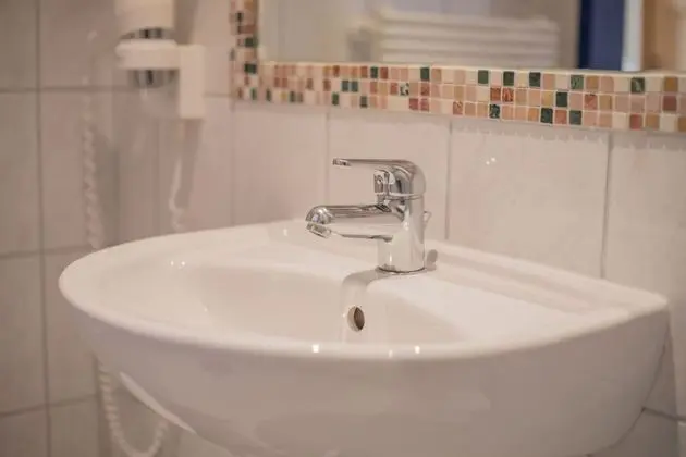 Classic Tek Büyük Yataklı Oda