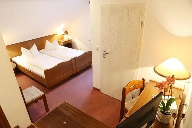 Tek Büyük Yataklı Oda