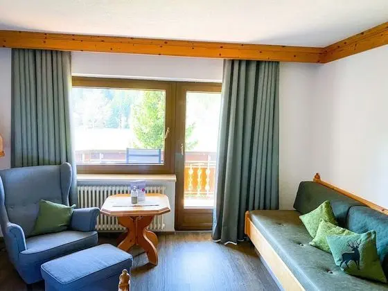 Tek Büyük Yataklı Oda, Sigara İçilmez