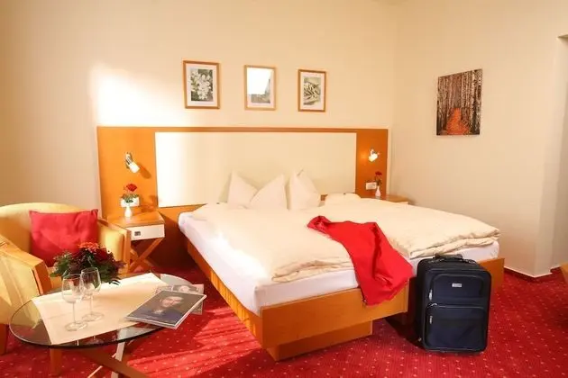 Comfort Tek Büyük Yataklı Oda