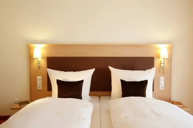 Tek Kişilik Oda, Bahçe Manzaralı