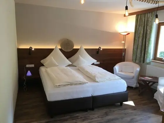 Tek Büyük Yataklı Oda (Landliebe Deluxe)