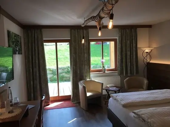 Tek Büyük Yataklı Oda (Landliebe Deluxe)