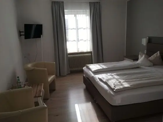 Tek Büyük Yataklı Oda