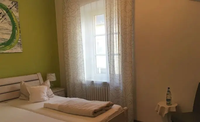 Tek Kişilik Oda