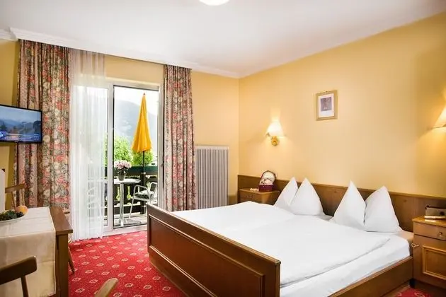 Tek Büyük Yataklı Oda, Balkon