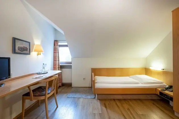 Economy Tek Kişilik Oda