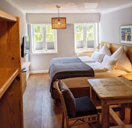 Comfort Tek Büyük Yataklı Oda, 1 Yatak Odası, Sigara İçilmez, Bahçe Manzaralı
