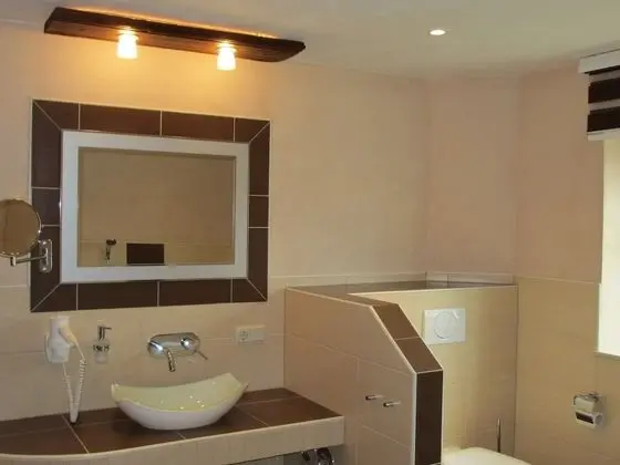 Comfort Apart Daire, Banyolu/Duşlu, Bahçe Manzaralı