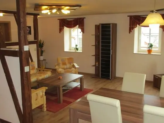 Comfort Apart Daire, Banyolu/Duşlu, Havuz Manzaralı