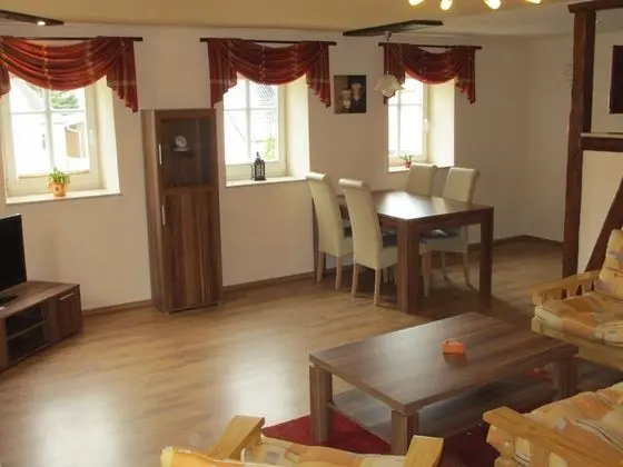 Comfort Apart Daire, Banyolu/Duşlu, Havuz Manzaralı