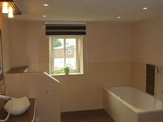 Comfort Apart Daire, Banyolu/Duşlu, Havuz Manzaralı