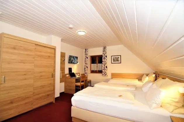 Comfort Dört Kişilik Oda