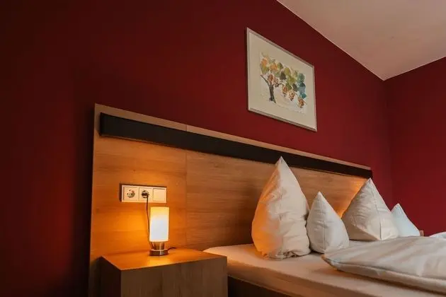 Comfort Büyük Yataklı Tek Kişilik Oda