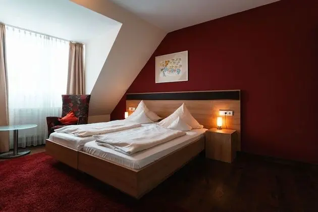 Comfort Büyük Yataklı Tek Kişilik Oda