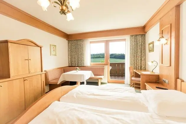 Comfort Tek Büyük Yataklı Oda (DZK)