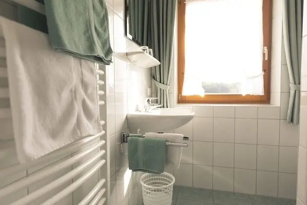 Comfort Tek Büyük Yataklı Oda (DZK)