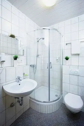 Tek Büyük Yataklı Oda, Balkon