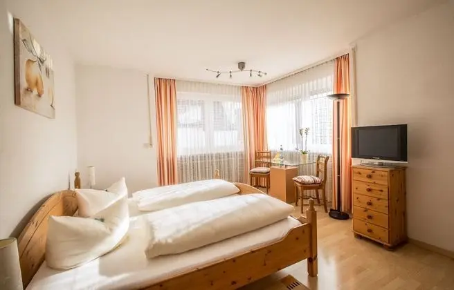 Tek Büyük veya İki Ayrı Yataklı Oda