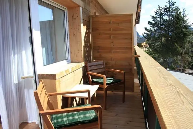 Tek Büyük Yataklı Oda, Balkon
