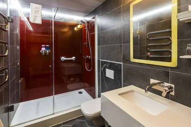 Standard Tek Büyük veya İki Ayrı Yataklı Oda