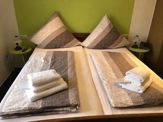 Economy İki Ayrı Yataklı Oda