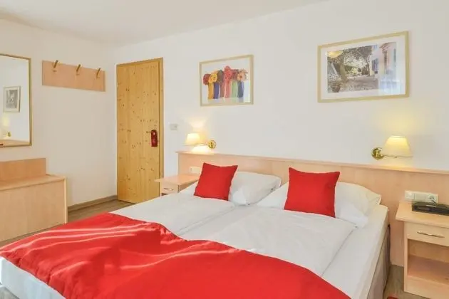Comfort Büyük Yataklı Tek Kişilik Oda