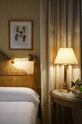 Standard Büyük Yataklı Tek Kişilik Oda