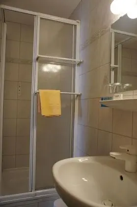 Tek Büyük Yataklı Oda, Özel Banyo