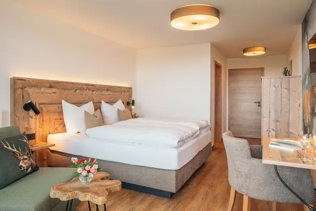 Tek Büyük Yataklı Oda